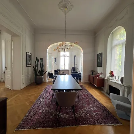 Chez Leopold Ii Holiday home *
