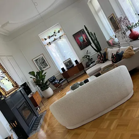 Chez Leopold Ii Holiday home *